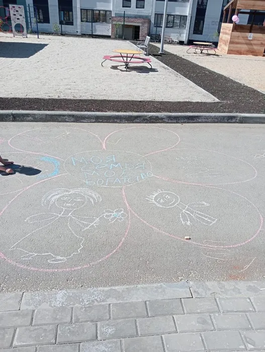 eb3efb22-f4ba-414a-9a5c-7bab4b65119b